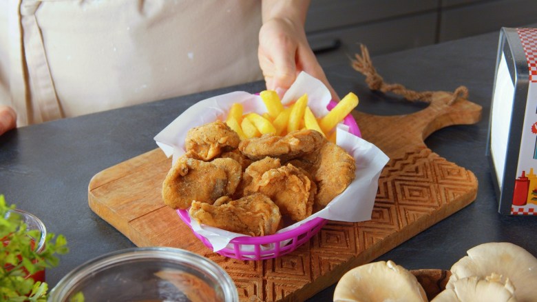 Knusprig frittierte Leckerbissen, die glücklich machen